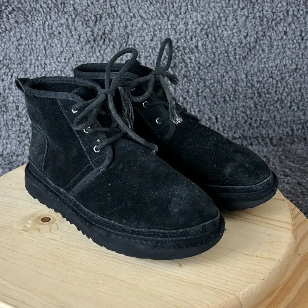 Ugg Neumel Chukka Boots Kids 6 Black Suede Wool Lined Shoe Lace Up Ankle High